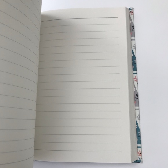 #catlover - Picture 2 of 4